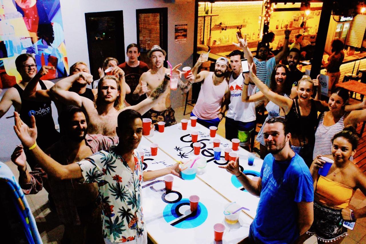 Bodega Phuket Patong (Adults Only) Hostel Exterior foto