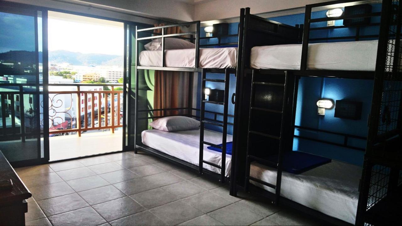 Bodega Phuket Patong (Adults Only) Hostel Exterior foto